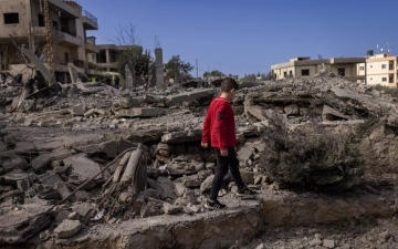 الصورة: الصورة: «يونيسف»: القصف الإسرائيلي يدفع أطفال جنوب لبنان للبؤس