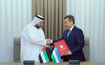 الصورة: الصورة: الإمارات وأوزبكستان توقعان مذكرة لتطوير البنية التحتية الرقمية