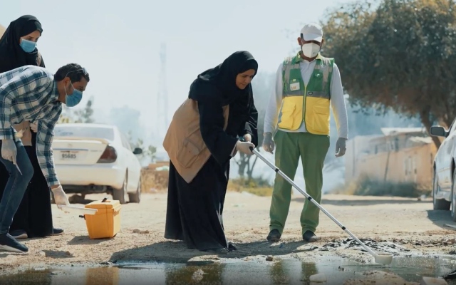 الصورة: الصورة: وزارة التغير المناخي والبيئة تكثف جهود المرحلة الثالثة من "حملة مكافحة البعوض" في الإمارات