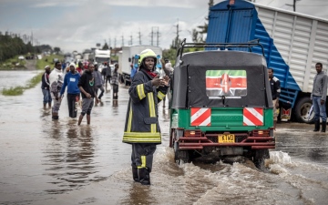 الصورة: الصورة: ارتفاع عدد ضحايا فيضانات كينيا إلى 228 قتيلاً