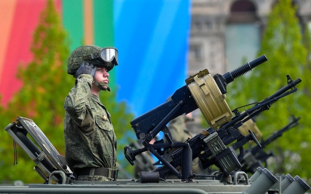 الصورة: الصورة: الجيش الروسي يسيطر على بلدة جديدة شرقي أوكرانيا