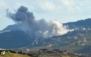 مقتل 4 مدنيين بغارة إسرائيلية على جنوب لبنان