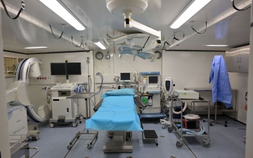 الصورة: الصورة: المستشفى الإماراتي العائم في العريش.. جهود متواصلة لدعم الأشقاء في غزة