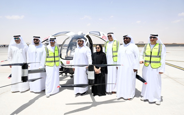 الصورة: الصورة: «صقور الإمارات» و«مالتي ليفل» يتعاونان لإطلاق أول مركز للطيران الذاتي بالعين