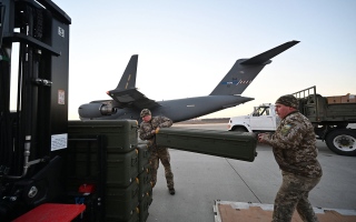 الحكومة الأمريكية تعلن عن حزمة مساعدات عسكرية إضافية لأوكرانيا