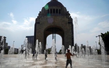 الصورة: الصورة: تقارير: موجة حر في المكسيك تحصد العديد من الأرواح