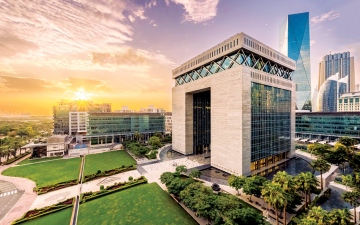 الصورة: الصورة: 370 شركة لإدارة الثروات والأصول في مركز دبي المالي العالمي