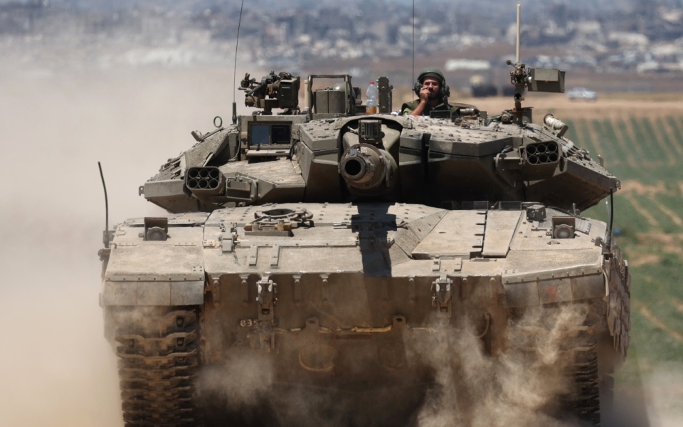 الصورة: الصورة: الجيش الإسرائيلي يكثف عملياته البرية في رفح