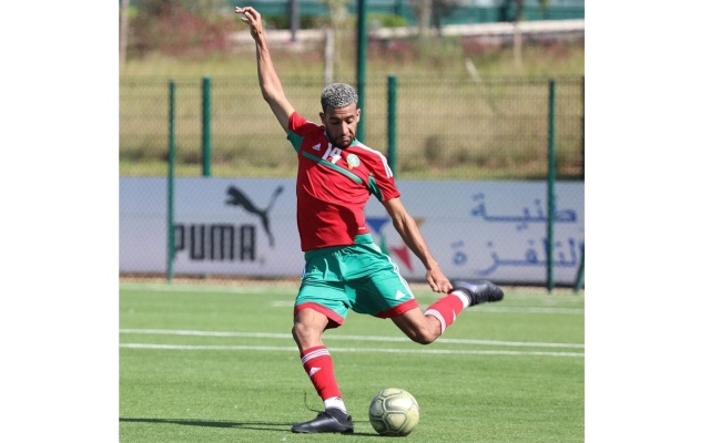 الصورة: الصورة: وفاة لاعب كرة قدم مغربي بأزمة قلبية