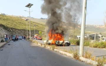 الصورة: الصورة: الجيش الإسرائيلي يقتل سائق حافلة مدرسية ويصيب 3 طلاب في لبنان