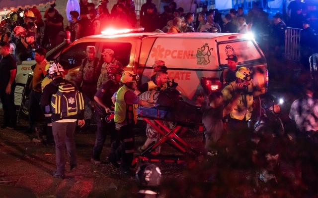الصورة: الصورة: 9 قتلى بانهيار مسرح خلال تجمع انتخابي في المكسيك