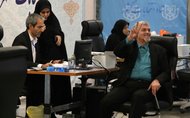 الصورة: الصورة: إيران تفتح باب الترشح للانتخابات الرئاسية المبكرة