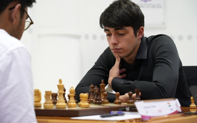 الصورة: الصورة: الأذربيجاني مرادلي يستعيد صدارة «دولية دبي للشطرنج»