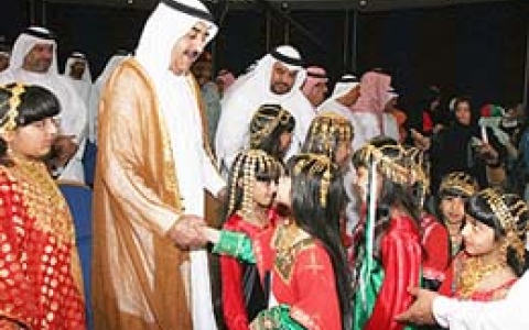 الصورة: الصورة: الإمارات تتزين بأبهى حللها استعداداً لليوم الوطني السادس والثلاثين
